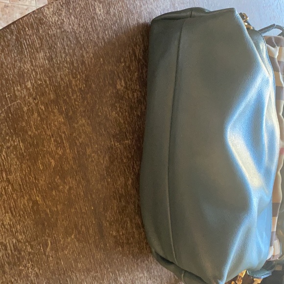 Crossbody - Picture 8 of 8